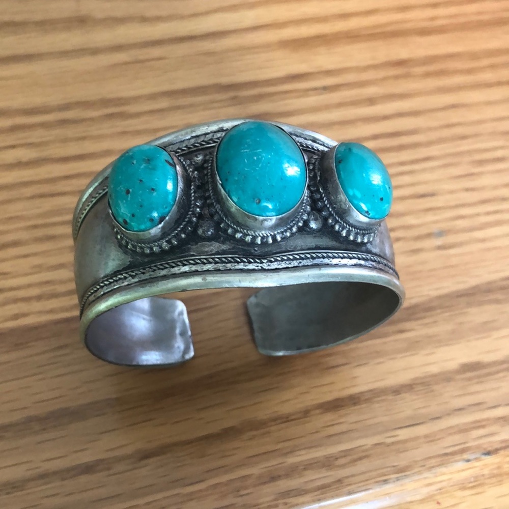 Turquoise silver bracelet antique
